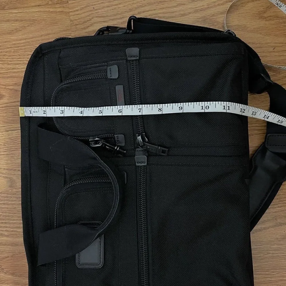 TUMI Alpha Expandable Black Nylon messenger travel laptop carryon bag with strap